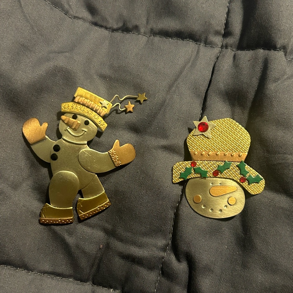 Bundle of 2 Vintage Coldwater Creek Snowman Brooches